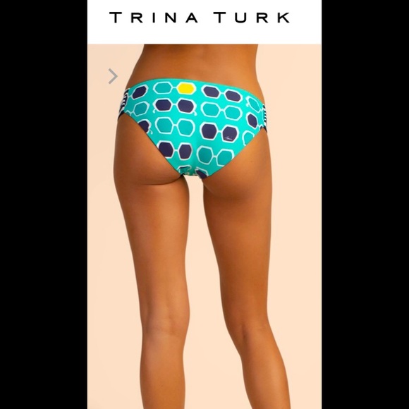 NWT Trina Turk reversible swimsuit. Size 8. Resort wear Swim and Spa collection - Picture 3 of 10
